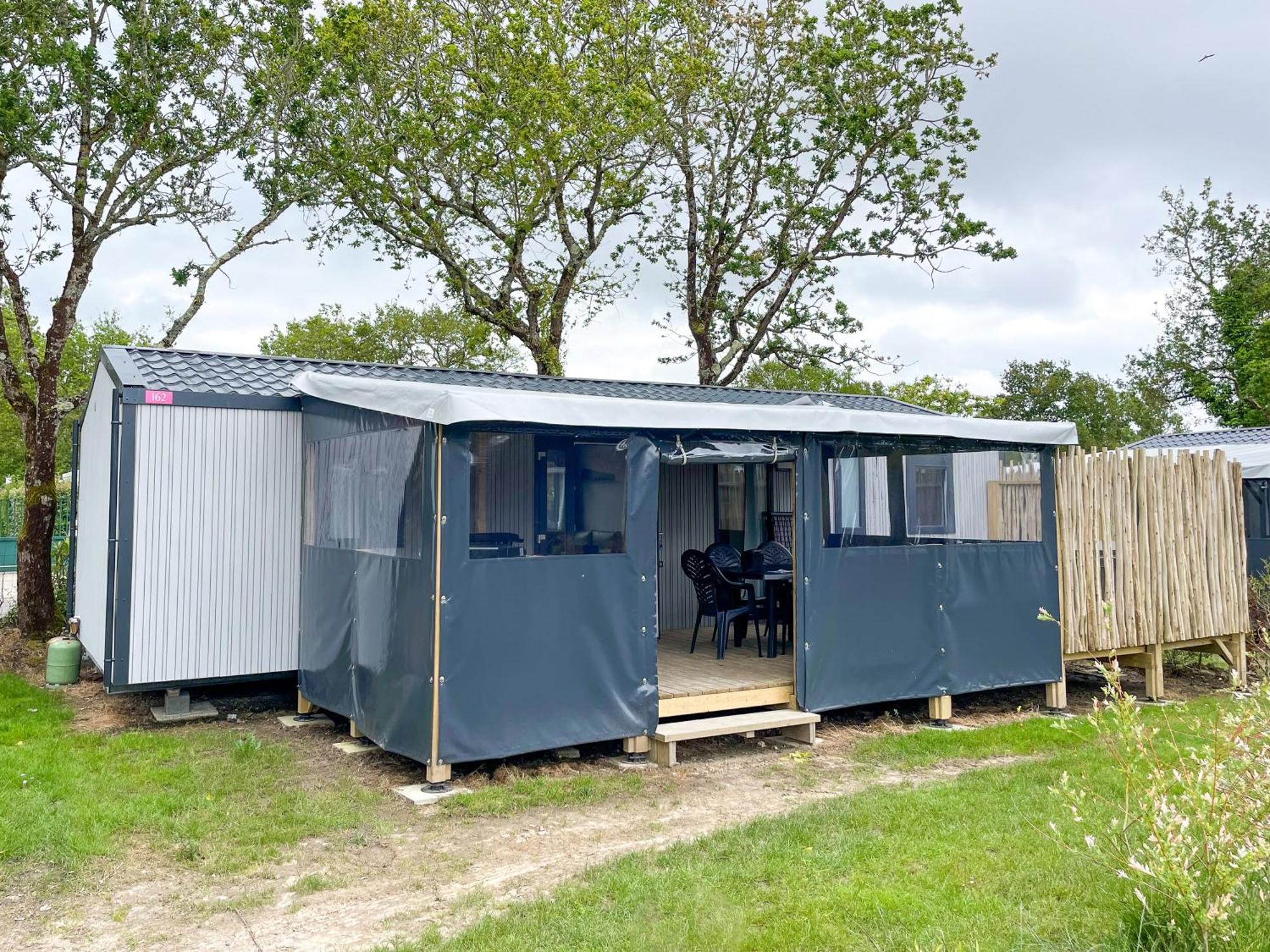 Camping Les Brillas Les Moutiers Esterno foto